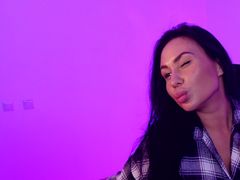 CassiPei - female with black hair and  big tits webcam at LiveJasmin