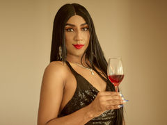 CelesteDarell - shemale with black hair webcam at LiveJasmin