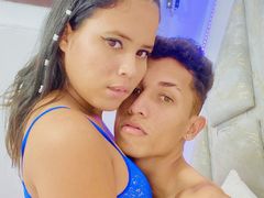 ChloeAndAndrew - couple webcam at LiveJasmin