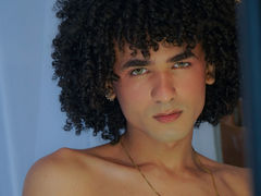 ChristianSuarez - male webcam at LiveJasmin