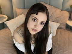 CristinaKoval - female with brown hair and  small tits webcam at LiveJasmin