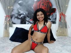 DaisyManga - female with black hair webcam at LiveJasmin