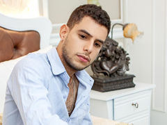 DaveJadad - male webcam at LiveJasmin