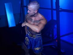 DeaconButler - male webcam at LiveJasmin