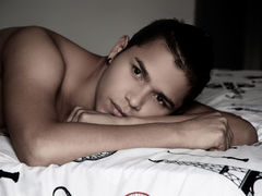 DenisRodsan from LiveJasmin