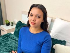 DianaReily - female with brown hair webcam at LiveJasmin