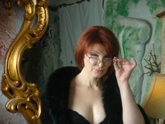 DiemyClark - female with red hair webcam at LiveJasmin