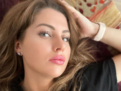 DoloresGray - female with brown hair webcam at LiveJasmin
