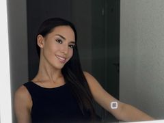 ElieSun from LiveJasmin