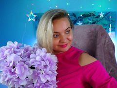 ElizabetAnders - blond female webcam at LiveJasmin