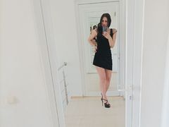 EllyParker - female with black hair and  big tits webcam at LiveJasmin