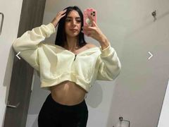 LilyBoneth - female with brown hair and  big tits webcam at LiveJasmin