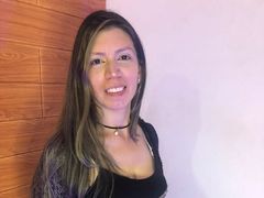 EmillyScoth - blond female webcam at LiveJasmin