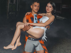 EmilyAndMaximo - couple webcam at xLoveCam