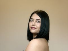 EmilyErika - female with black hair and  big tits webcam at LiveJasmin