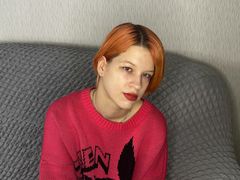 EmilyWandain from LiveJasmin