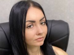 EmmaBinoche - female with black hair and  small tits webcam at LiveJasmin