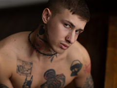 EricHolidays - male webcam at LiveJasmin