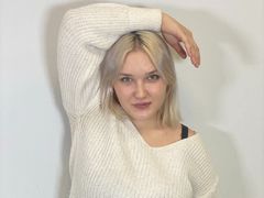 ErlineEstridge from LiveJasmin