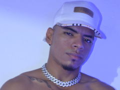 EstebanConnor - male webcam at LiveJasmin