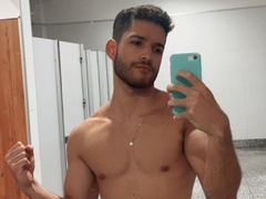 EthanSantmatin - male webcam at LiveJasmin