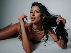 EvaAmanti - female with black hair and  small tits webcam at LiveJasmin
