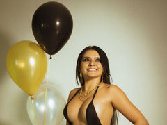 GabrielaTurner - female with black hair and  big tits webcam at LiveJasmin