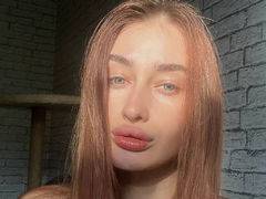 GellyDeys - female with brown hair webcam at LiveJasmin