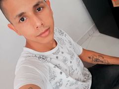 GeorgeLyncon - male webcam at LiveJasmin