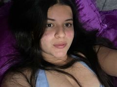 HannaFlower - female with black hair and  big tits webcam at xLoveCam