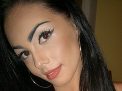 JameliaRose - female with brown hair and  big tits webcam at LiveJasmin