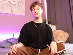 HarryBunny - male webcam at LiveJasmin