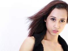 ScandaliciousCUM - shemale with black hair webcam at xLoveCam