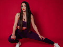 JackieBell - female with brown hair webcam at LiveJasmin