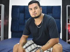 JacobLogan - male webcam at LiveJasmin