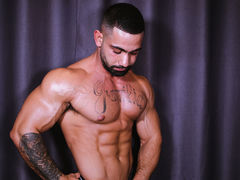 JaxonHunk from LiveJasmin