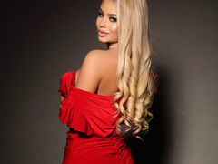 JessieBreen - blond female with  big tits webcam at LiveJasmin