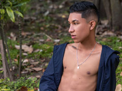 JhonSnake - male webcam at LiveJasmin