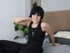 JohnArthurs from LiveJasmin