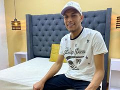 JosheAlvarez - male webcam at LiveJasmin