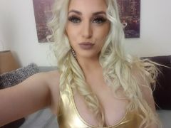 JuliaTenesse - blond female with  big tits webcam at LiveJasmin