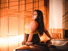 SamanthaLederman - female with black hair and  big tits webcam at LiveJasmin