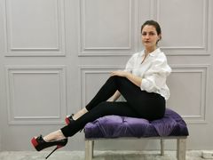 KaterinaRay - female with brown hair webcam at LiveJasmin