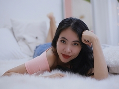 KimHelen - female with black hair webcam at LiveJasmin