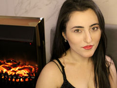 KylieJanney - female with black hair webcam at LiveJasmin