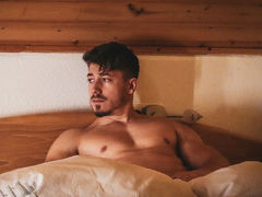 LarsNoah - male webcam at LiveJasmin