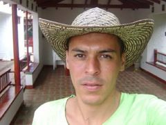 LatinBruce - male webcam at LiveJasmin