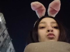 LauraPaynet - female with black hair webcam at LiveJasmin