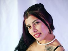 LaurenCollin - female with black hair and  big tits webcam at ImLive