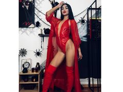 LeaNoire - female with black hair and  small tits webcam at LiveJasmin